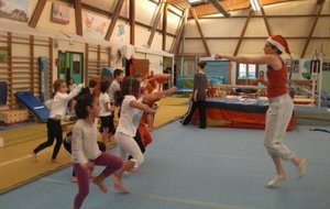 Gym NoÃ«l2009 (3-2.jpg